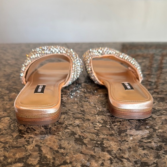 Nine West embellished square toe Gold and Silver Women's slide Sandals 7.5 NWOT - Picture 7 of 11